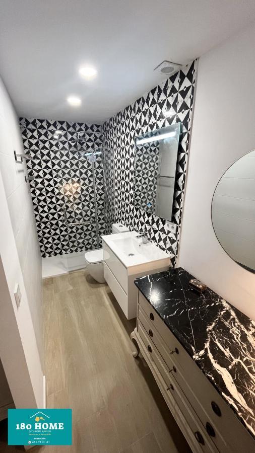 180 Home Luxury Redes Seville Exterior photo